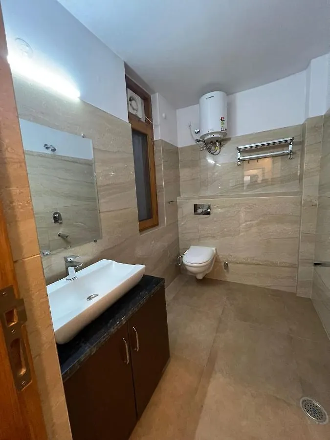 Fantastic Three Bedroom Apartment Shimla India