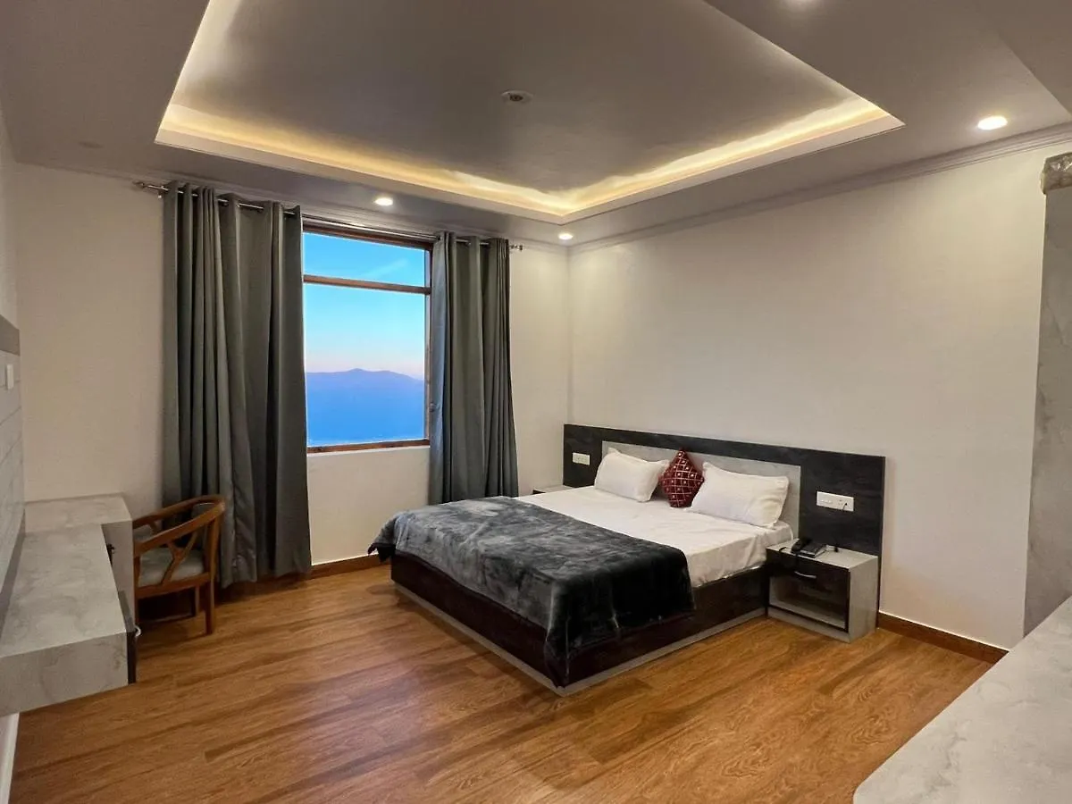 Fantastic Three Bedroom Apartment Shimla